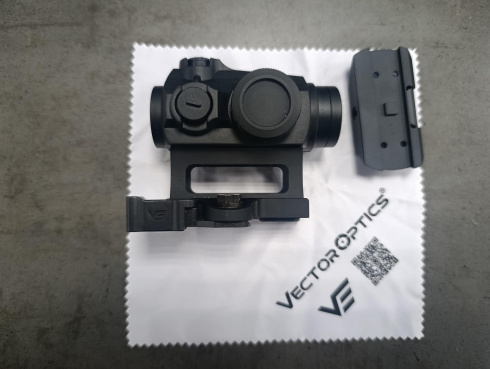 Коллиматорный прицел Vector Optics Maverick-III 1x22 MIL (SCRD-38)